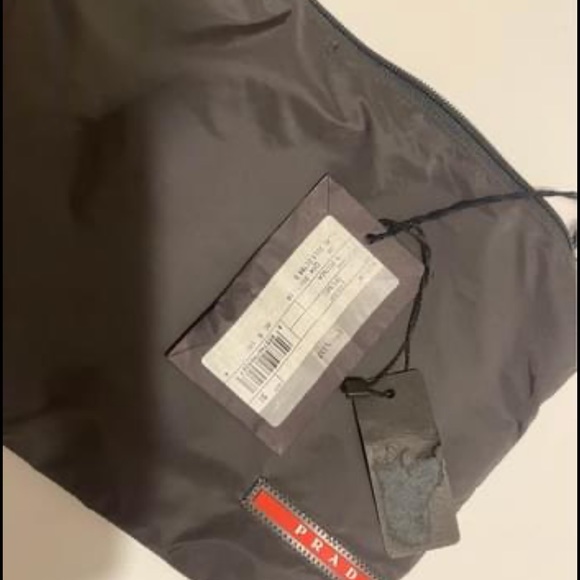 Prada Mens bathing suit size US 40 dark gray with blue elastic band never worn - Picture 5 of 7